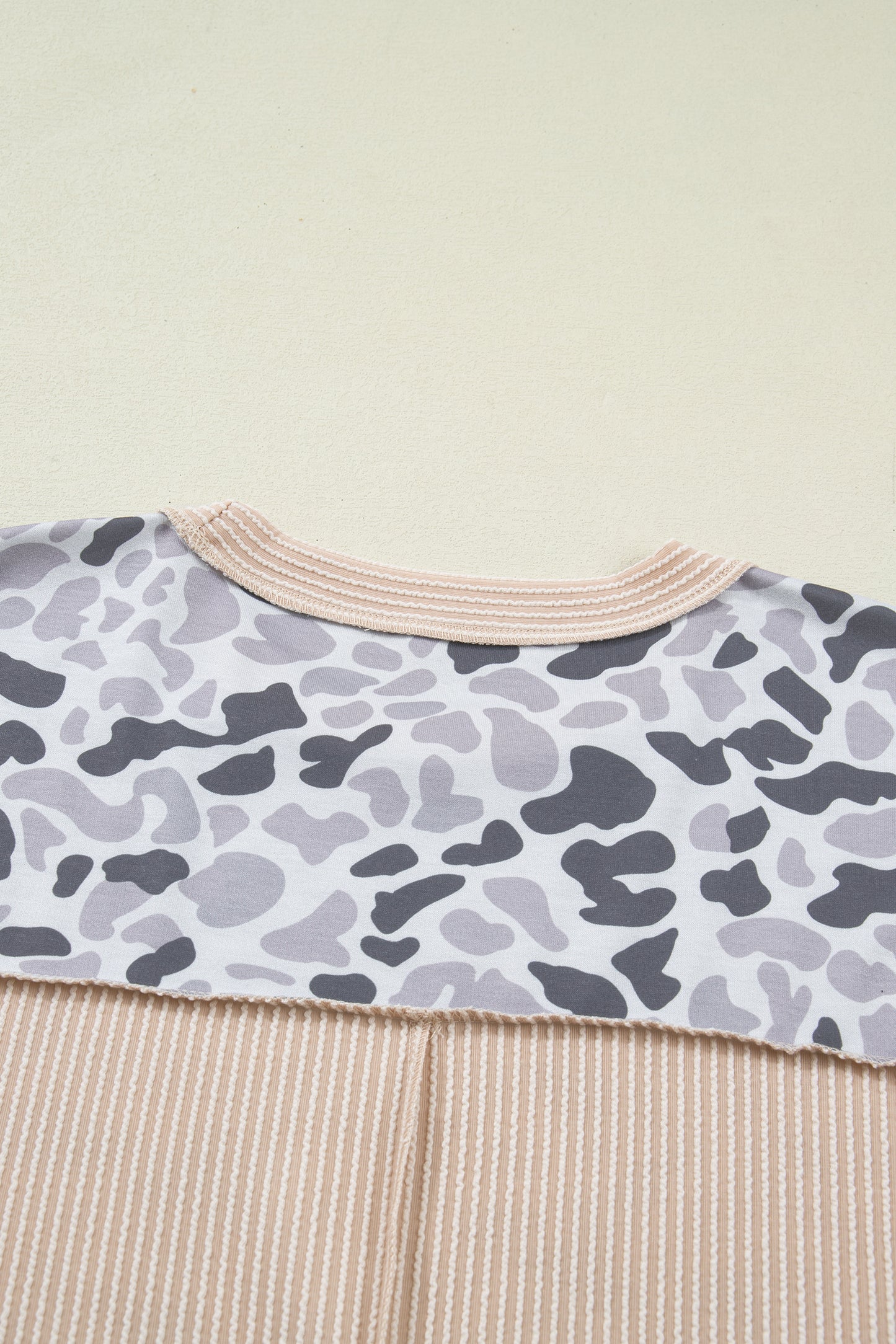 Gray Camouflage Print Twisted Ribbed Patchwork Casual T Shirt