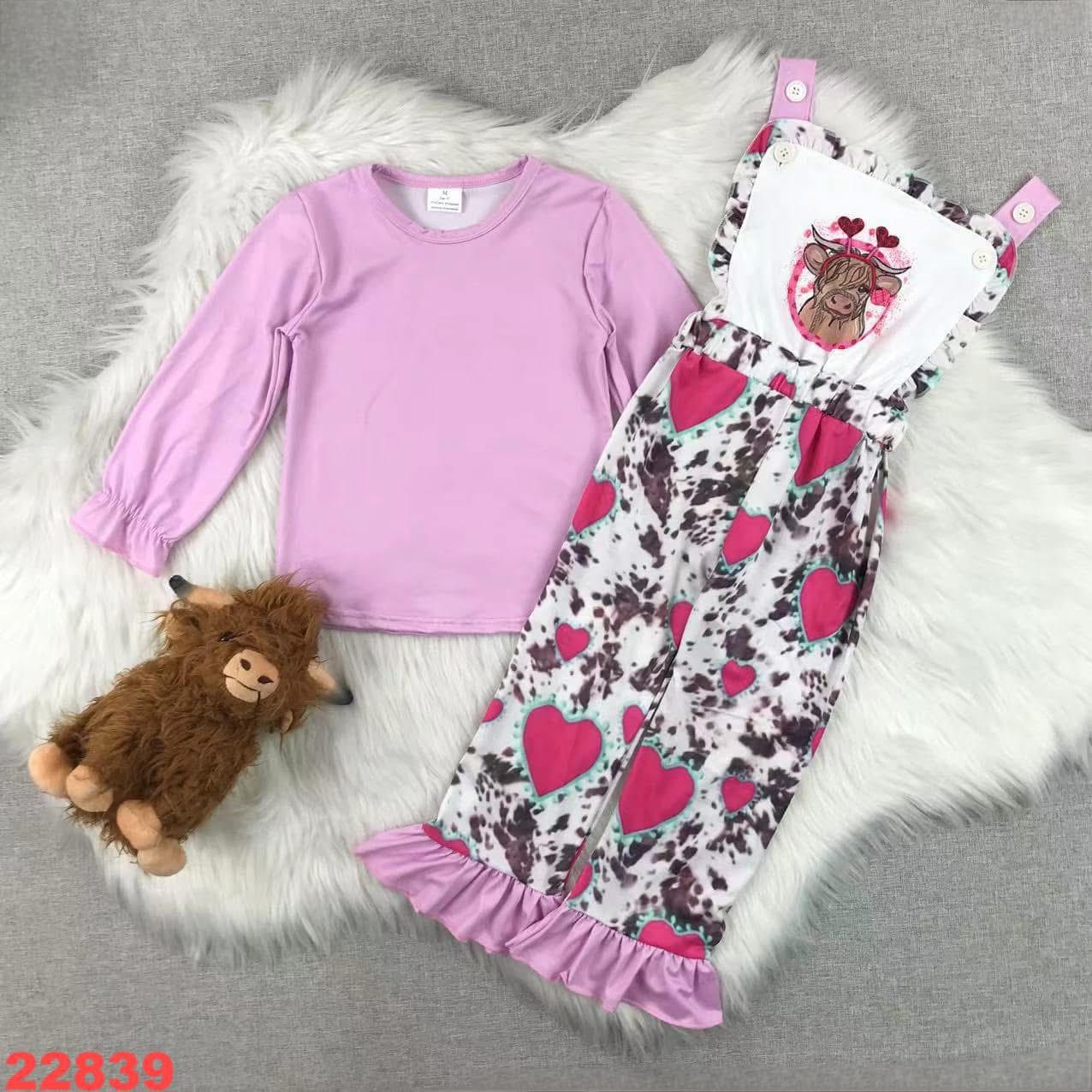 Highland Cow Heart Overall Set