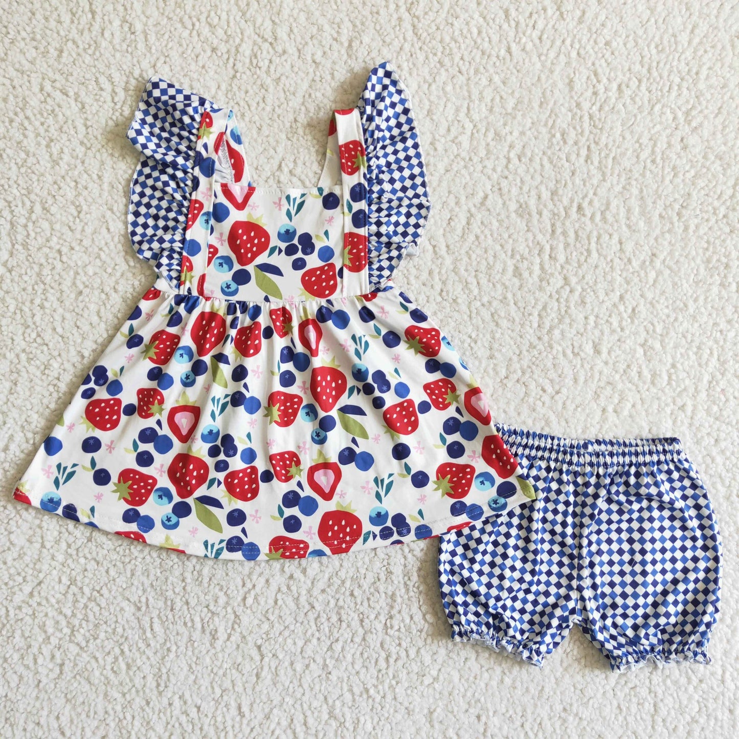 Strawberries + Blueberries Diamond Bloomer Set