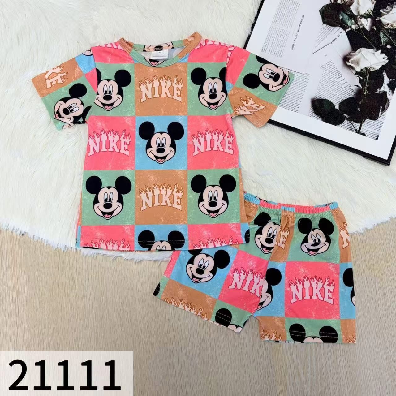 Check Mark Mouse Checkered Shorts Set