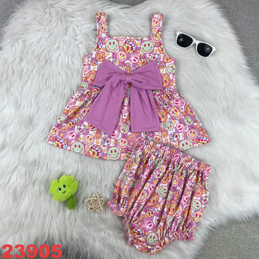 Smiley Checkered Bow Set