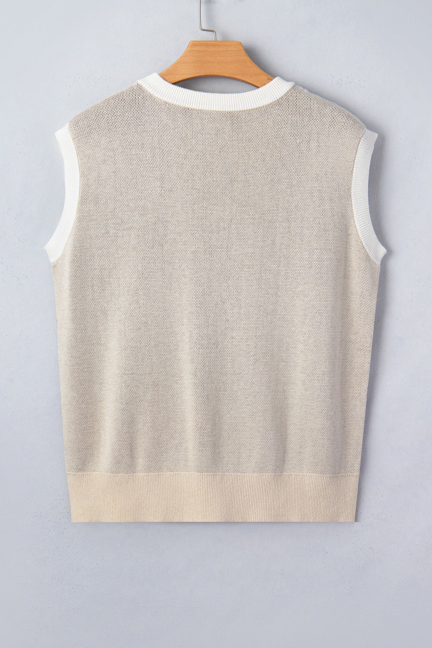 Parchment Horse Shoe Print Color Block Trim Round Neck Sleeveless Sweater