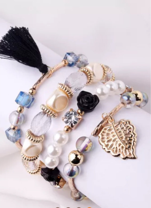 Black & Gold Leaf Tassel Bracelt Set