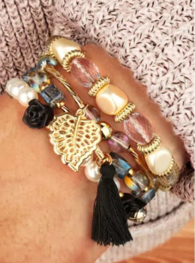 Black & Gold Leaf Tassel Bracelt Set